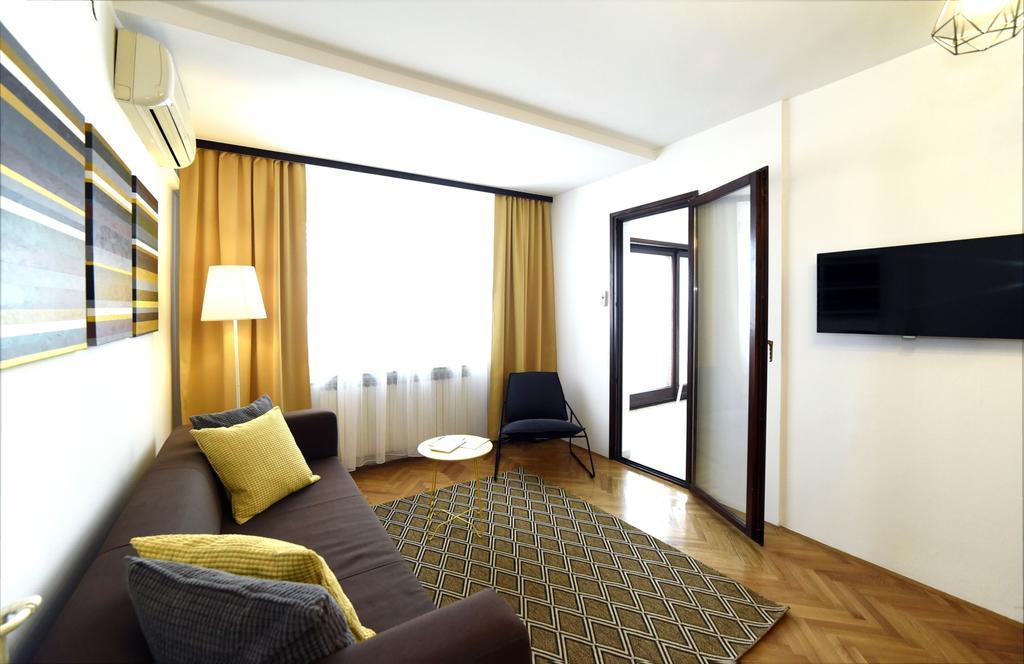 Garden Apartment Zagreb Buitenkant foto